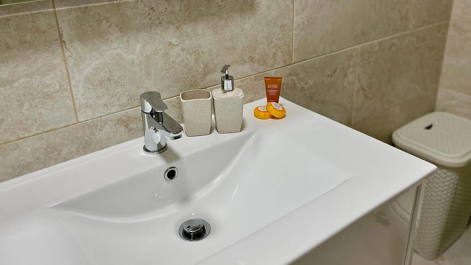 Larnaca Beachhouse Apartament