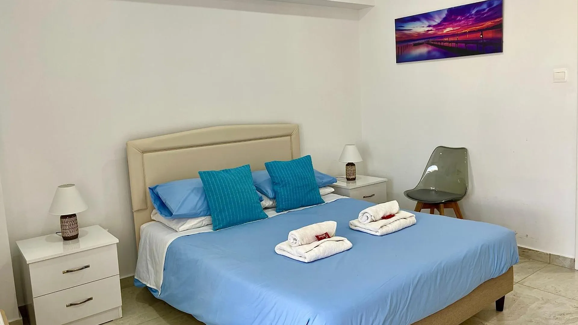 Larnaca Beachhouse Apartament