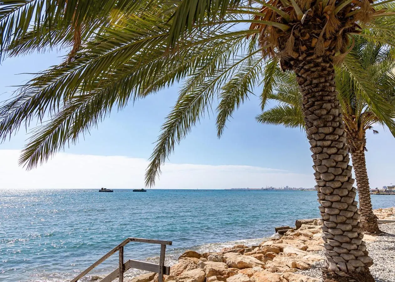 Larnaca Beachhouse
